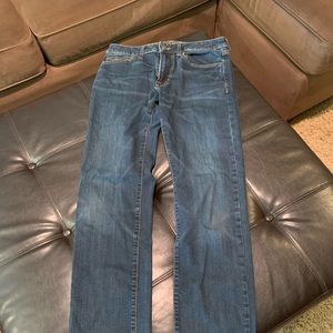 American Eagle men’s jeans